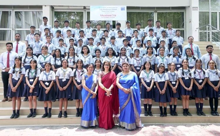  75 member CMS students’ delegation leaves for Atari Wagah border educational excursion