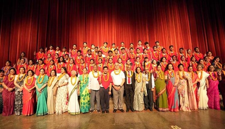  Chief Secretary Shri Durga Shanker Mishra felicitates CMS meritorious students