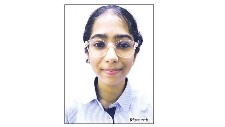  Hritika of CMS wins first prize in  Inter-School Art Contest