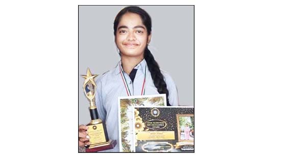  CMS girl wins Star Achievers Excellent Award