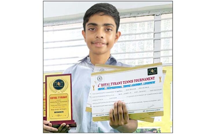  Kartikey of CMS wins first prize in Tennis Tournament