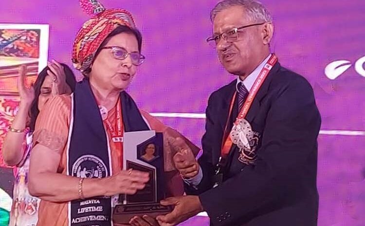  CMS Principal, Ms Manjit Batra conferred ‘Lifetime Achievement Award’