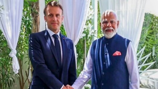  G7 से इतर PM मोदी और फ्रांसीसी राष्ट्रपति की मुलाकात